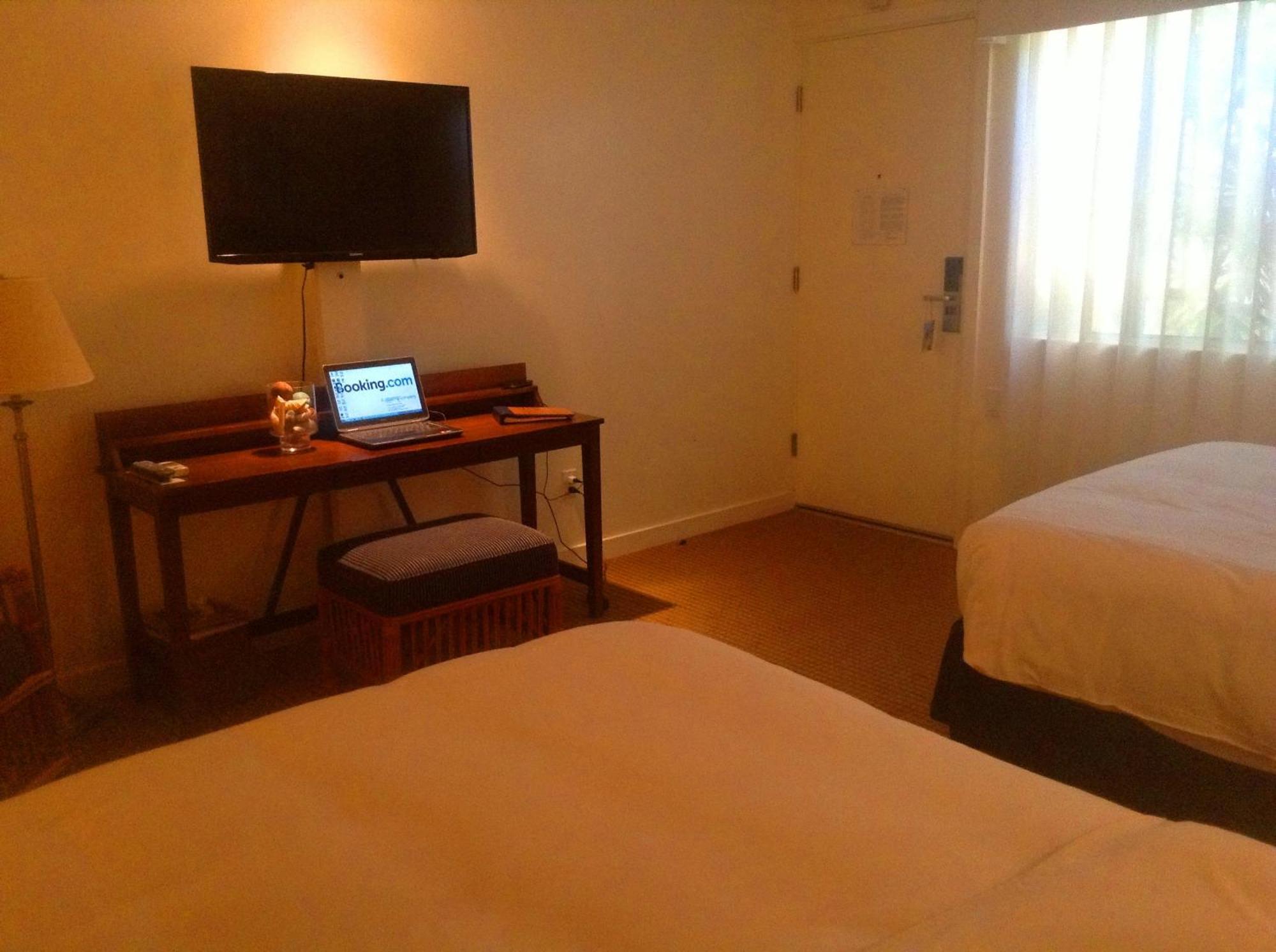 Pavilion Hotel Avalon Bilik gambar